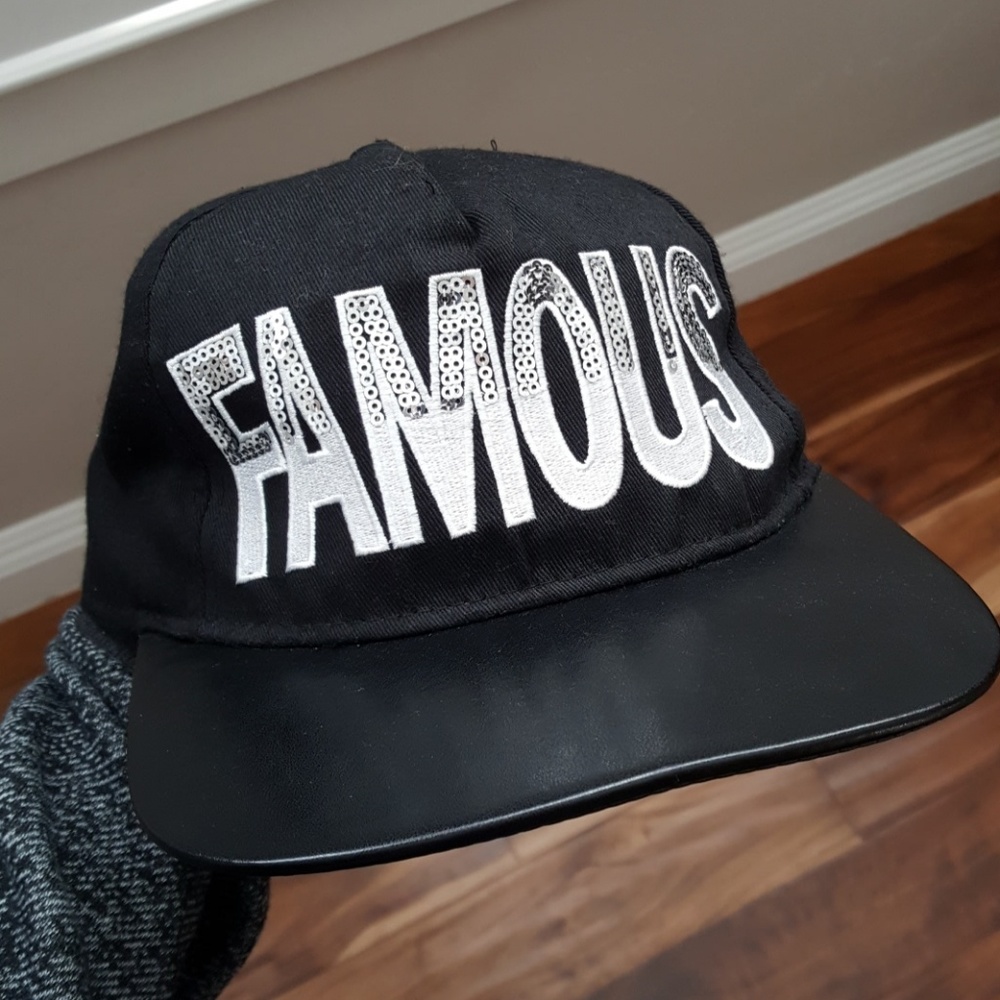 Hat - Picture 3 of 3